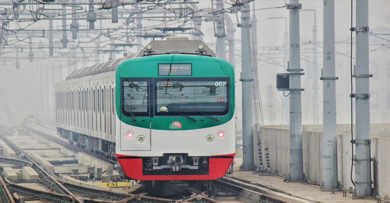 Signal fault, stop metro rail movement