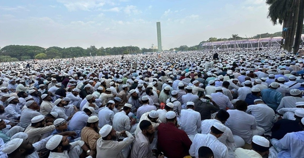 মাওলানা সাদকে দেশে আসতে দিলে অন্তর্বর্তী সরকারের পতনের ডাক