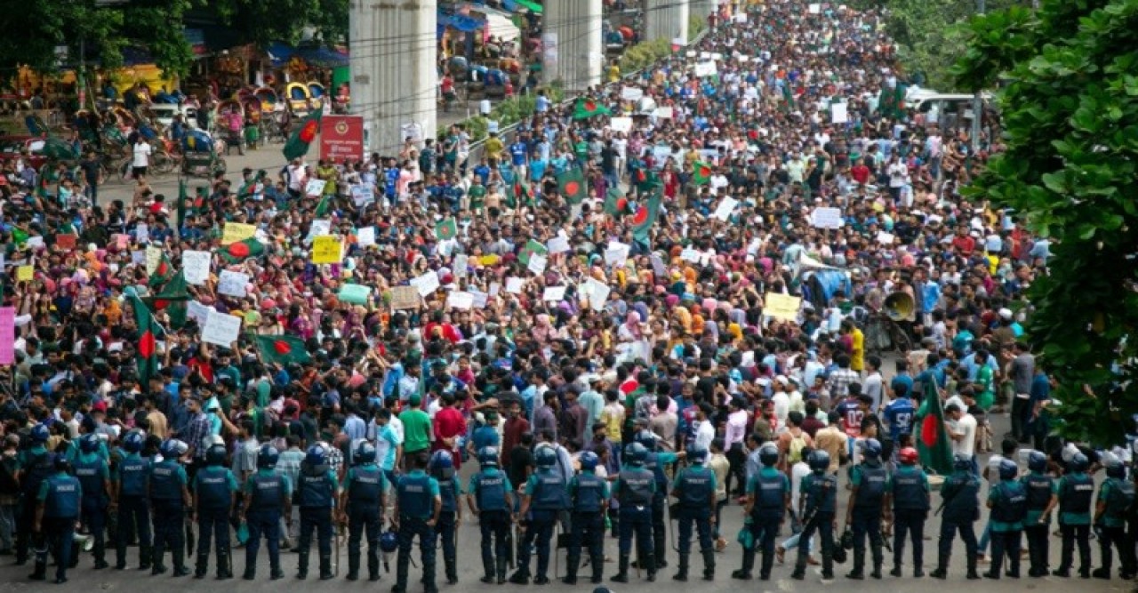 আইন-শৃঙ্খলা পরিস্থিতি নিয়ে উদ্বেগ, বড় পদক্ষেপ নিচ্ছে সরকার